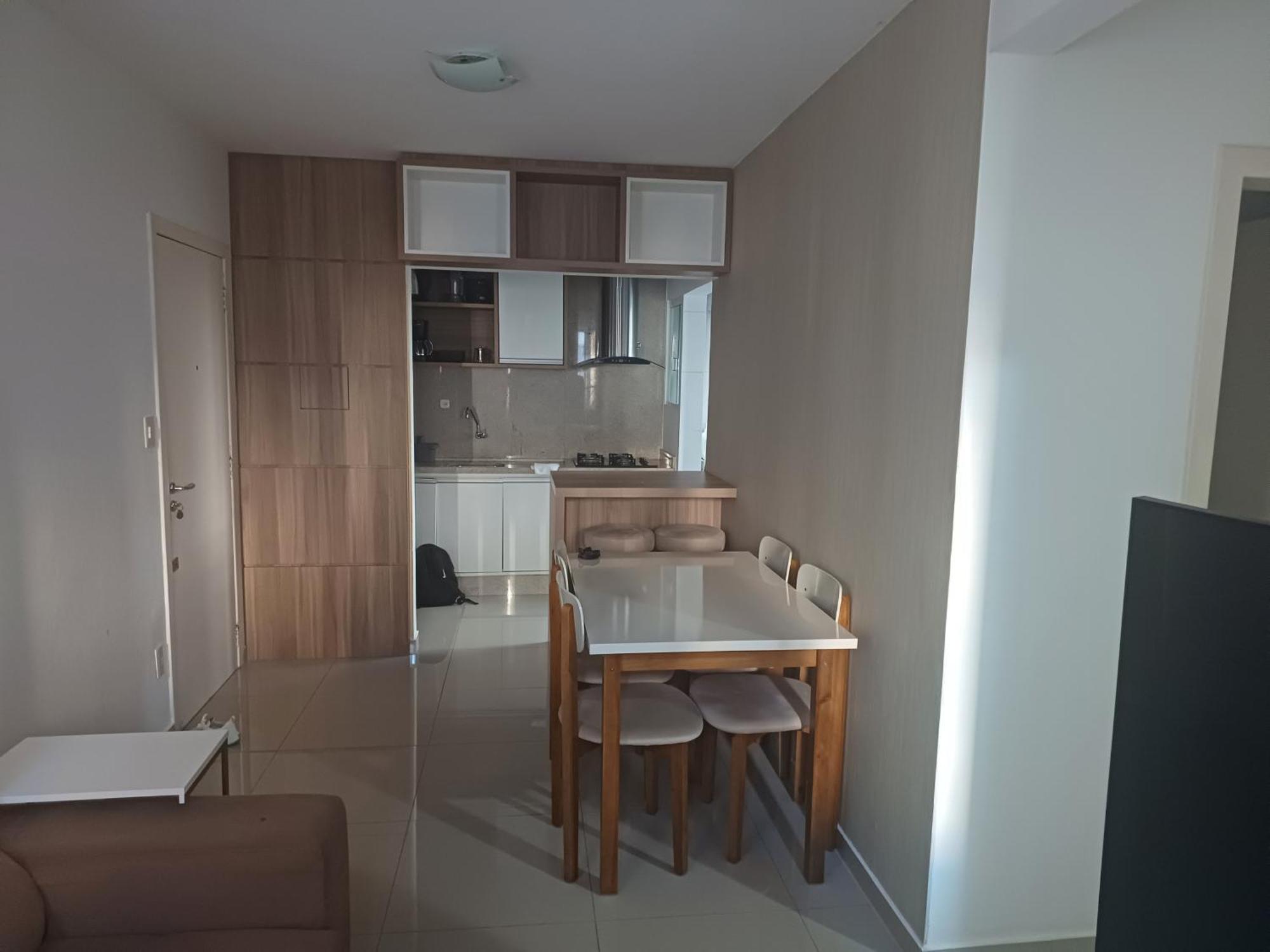 2 Quartos Apartamento *